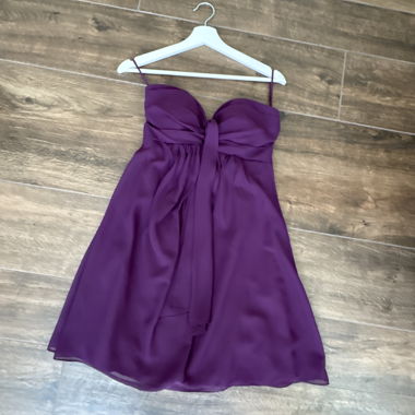 Robe mauve sans bretelles