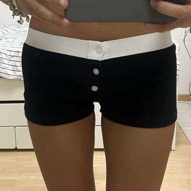 Super comfortable Brandy Melville pyjama shorts 