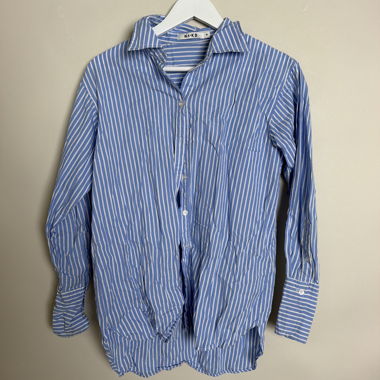 Camicia a righe NA-KD