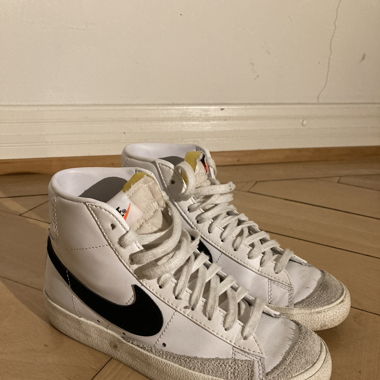 Nike Sneaker, hoch