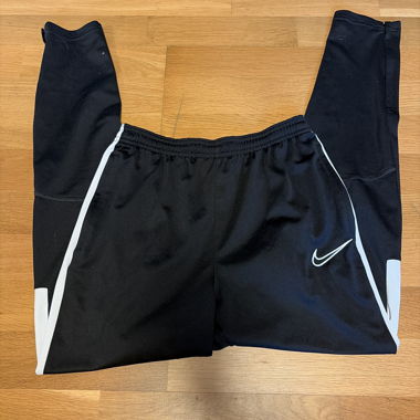 Nike Sportshorts Schwarz Weiss