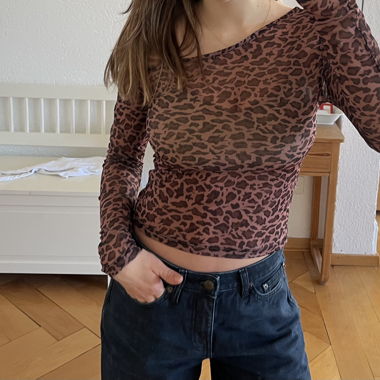 sheer leo print job