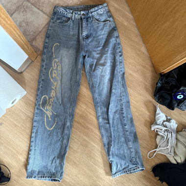 Jeans mit hellem Waschmuster (Graphic)