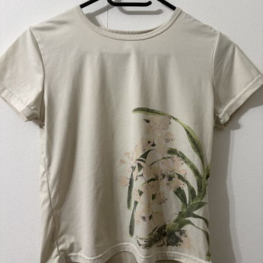 T-shirt baby stile giapponese stampa floreale