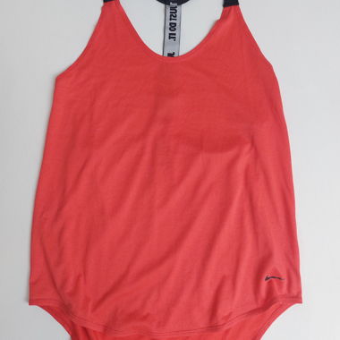 Nike-Sportoberteil