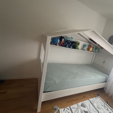 Kinderbett