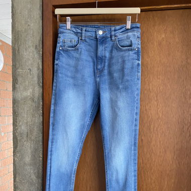 Women's jeans