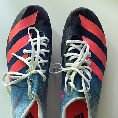 Scarpe chiodate