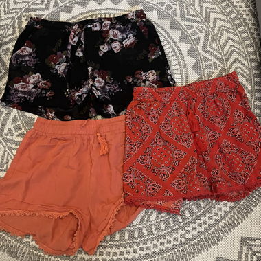 Shorts 