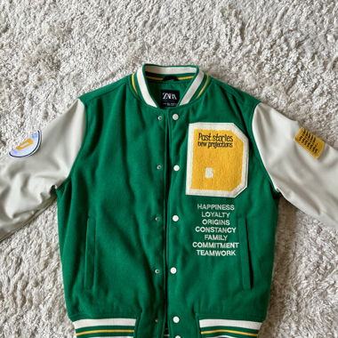 Veste Zara - verte avec patchworks (Taille S)