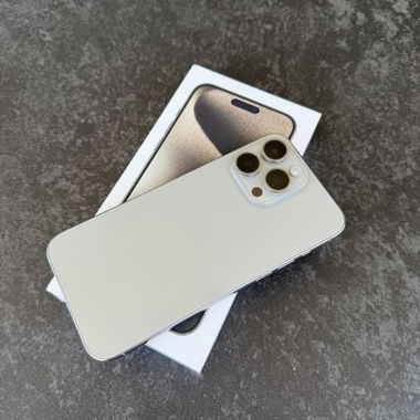 iPhone 15 Pro Max