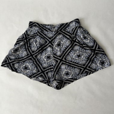 H&M Shorts mit Muster