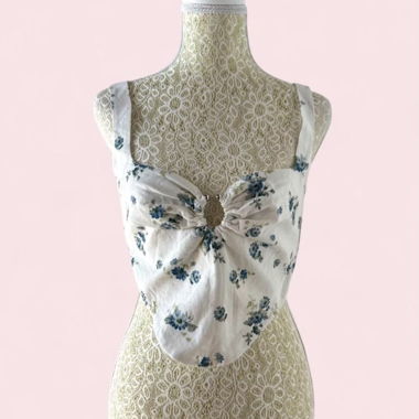 Haut court floral Bardot