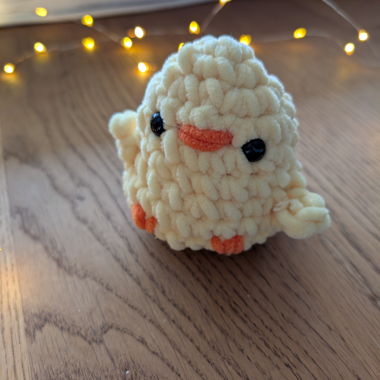 Crochet duckling/chick plushie