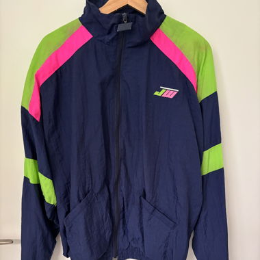 Windbreaker 
