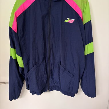 Windbreaker 