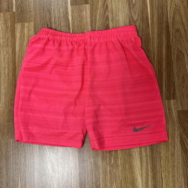Short sportivi Nike rosa neon