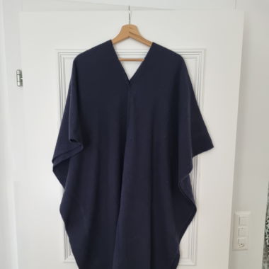 Poncho Schal Windsor Marineblau