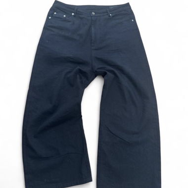 Denim noir de récupération