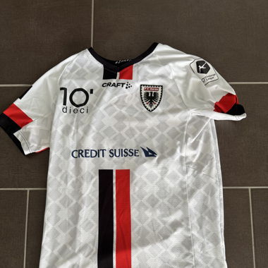 FC Aarau Triko von Spieler getragen