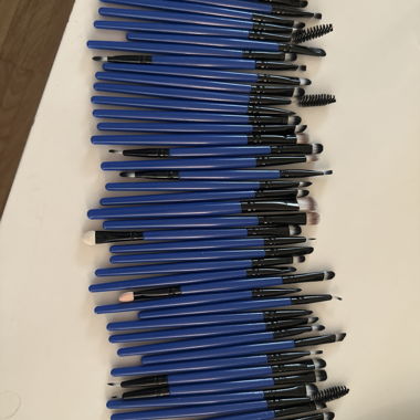 42 Various Makeup Brushes