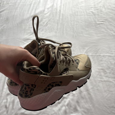 Nike Air Huarache Leopard - Édition spéciale