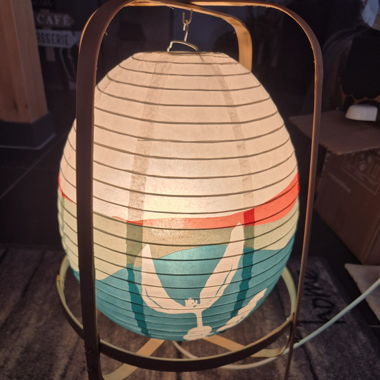 Lanterne papier japonaise avec ampoule