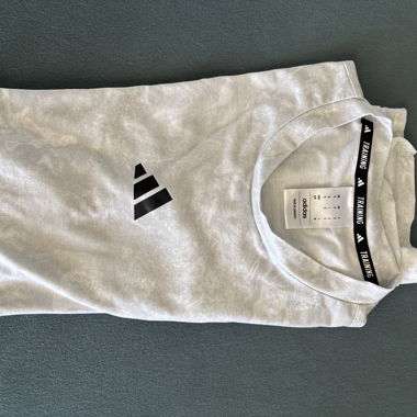 T-shirt d’entraînement Adidas