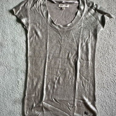 Top in maglia dorata Burberry