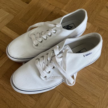 Weisse Vans Sneakers