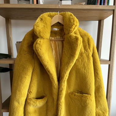 Gelbe, Super weiche Plüsch Unikat Jacke aus London