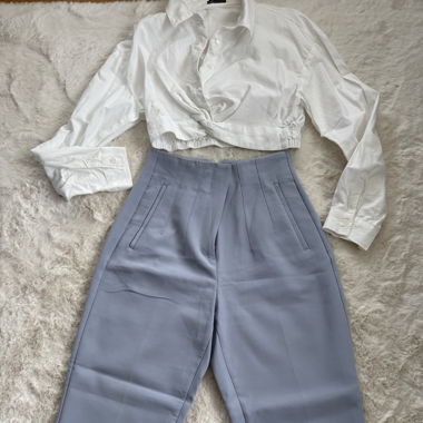 Pantalons Zara bleu 