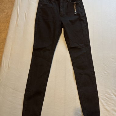 Black Skinny Jeans