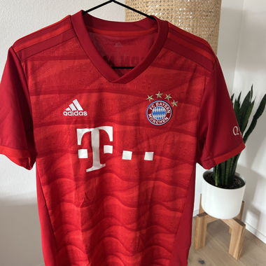 FC Bayern Munich Jersey Lewandowski No. 9