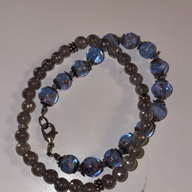 Armbänder