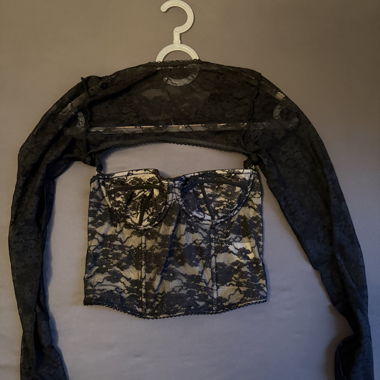 Top corsetto con manica lunga