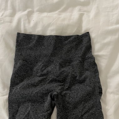gym shorts grey