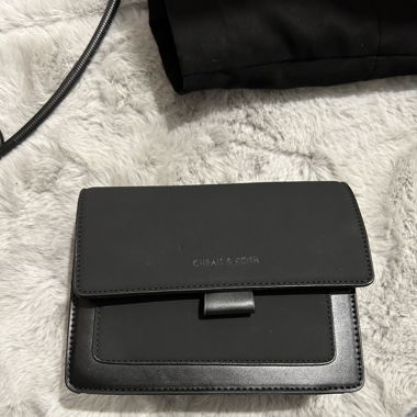 Handtasche