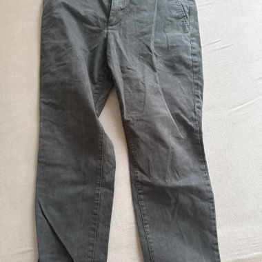Pantaloni chino neri