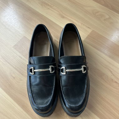 Mocassins en cuir noir