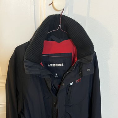 Manteau Abercrombie taille M, comme neuf