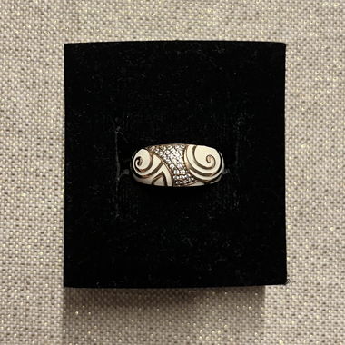 Eleganter goldplattierter Silberring