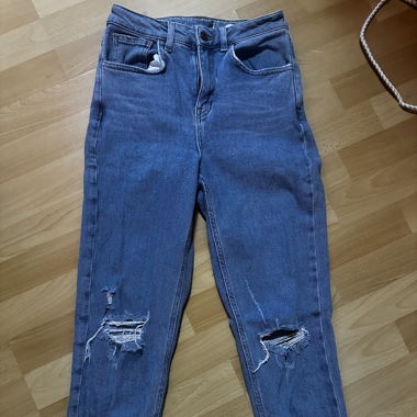 Mom Jeans