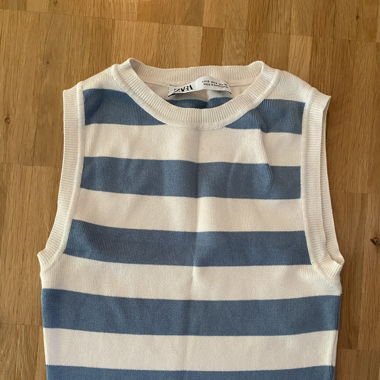 Gestreiftes Top