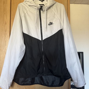 Coupe-vent Nike Windrunner