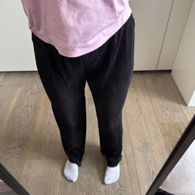Black Pleated Pants