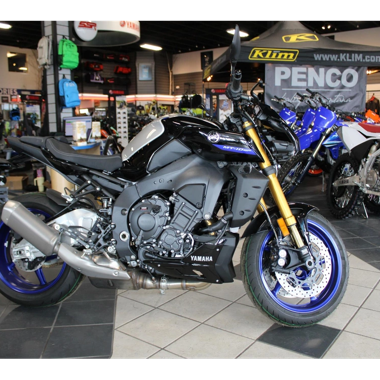 Moto Yamaha MT-10