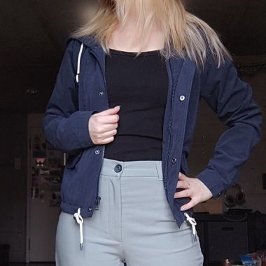 Leichte, sportliche Jacke