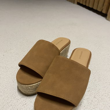 Sandales à talons 