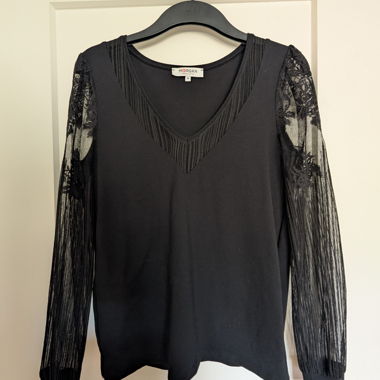 Morgan Lace Longsleeve